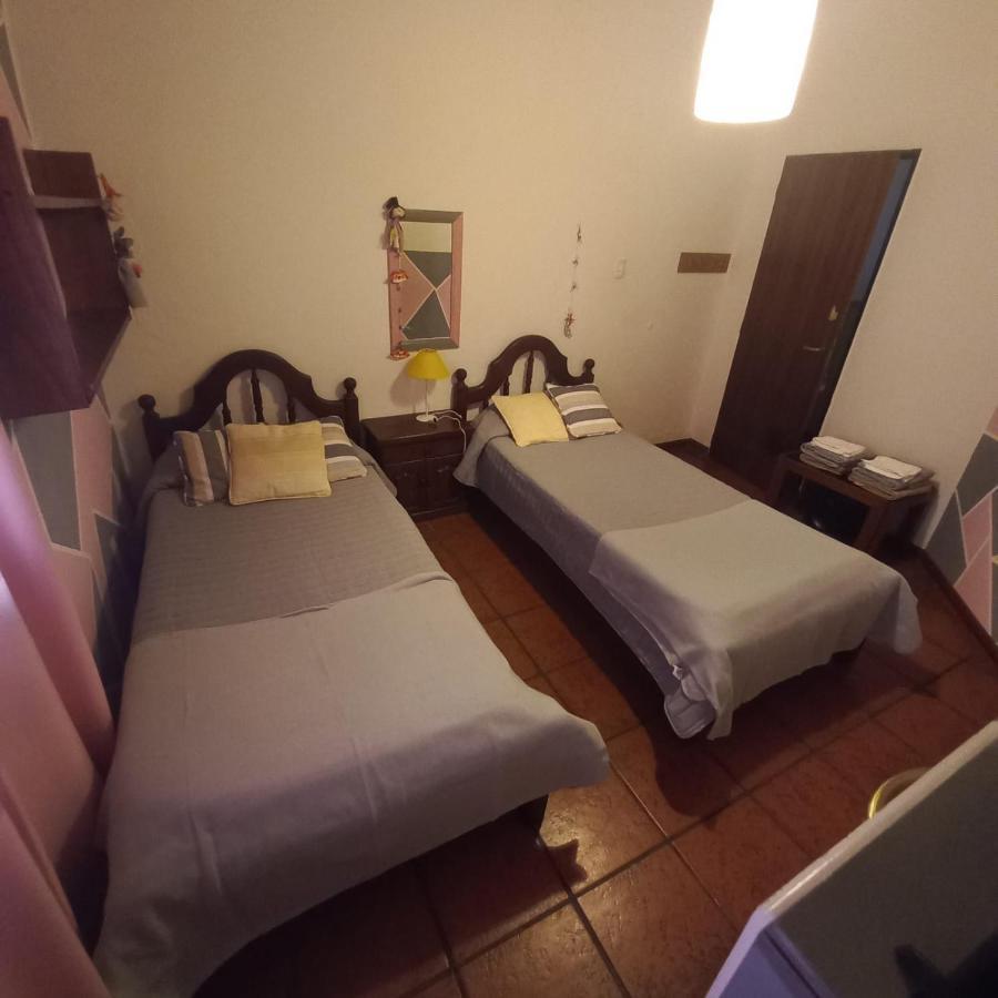 Casa Confortable - Parque Central - Estacionamiento, Patio, 3 Banos, 5 Habitaciones - Ла-Сьенегита Экстерьер фото